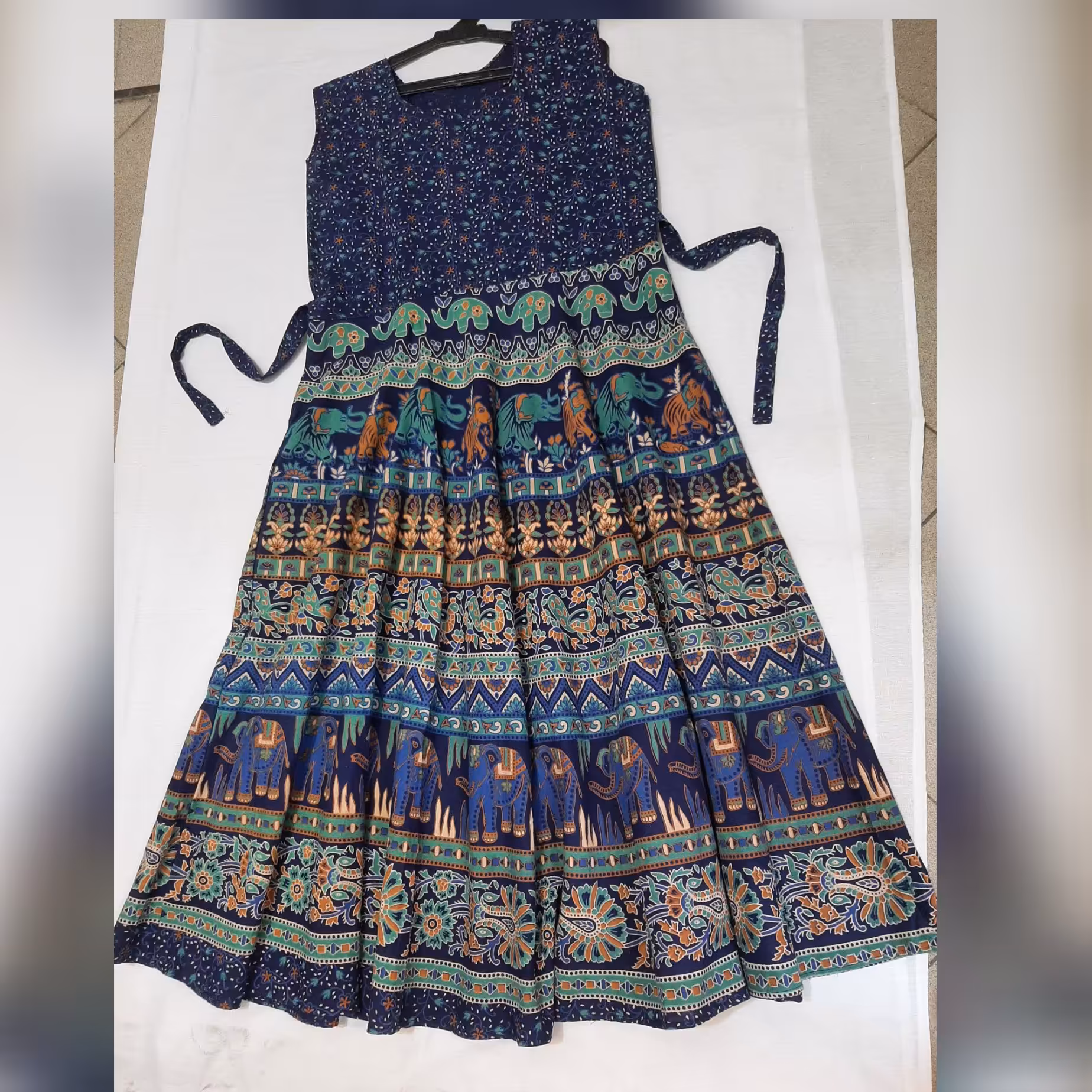 پیراهن  ساحلی هندی قواره آزاد راحت و شیک جنس نخ کتان