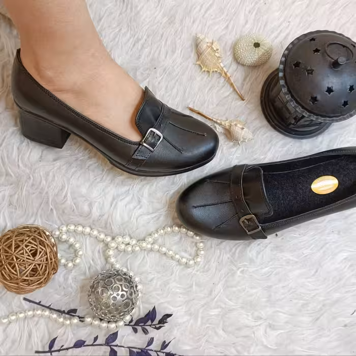 کفش چرم زنانه چرم اصل تبریز  سایز 37--40 کد6