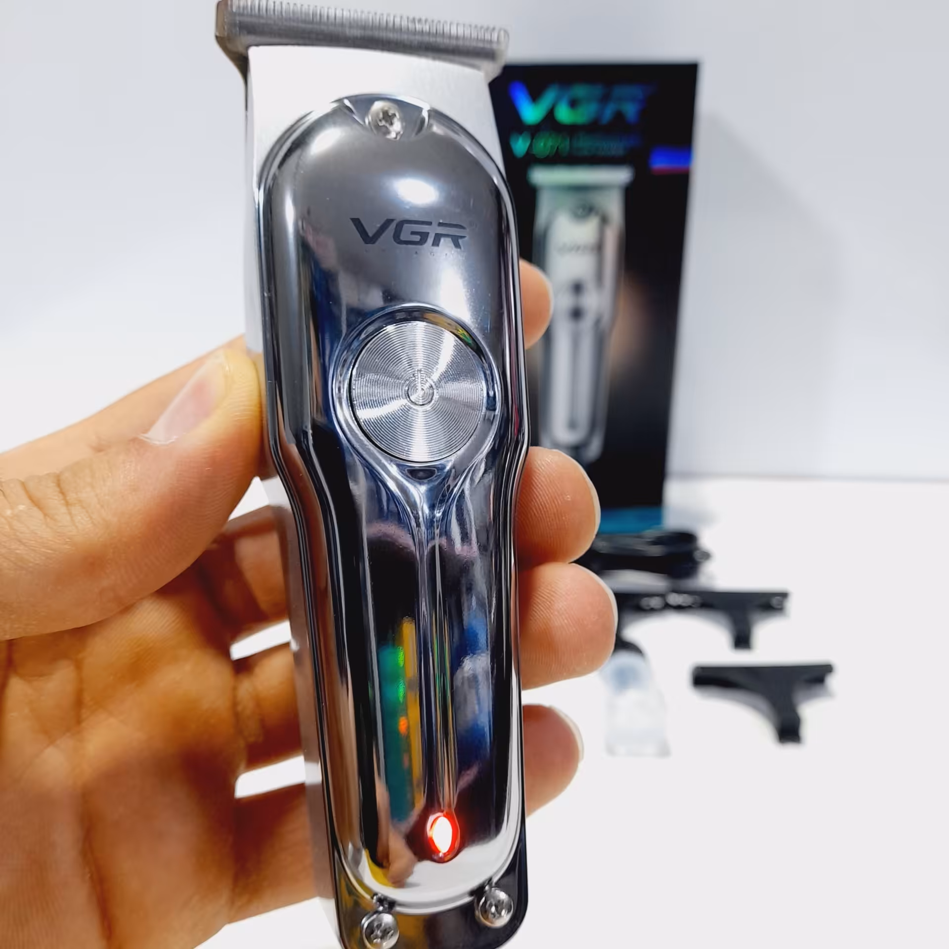 ماشین اصلاح vgrمدلv071