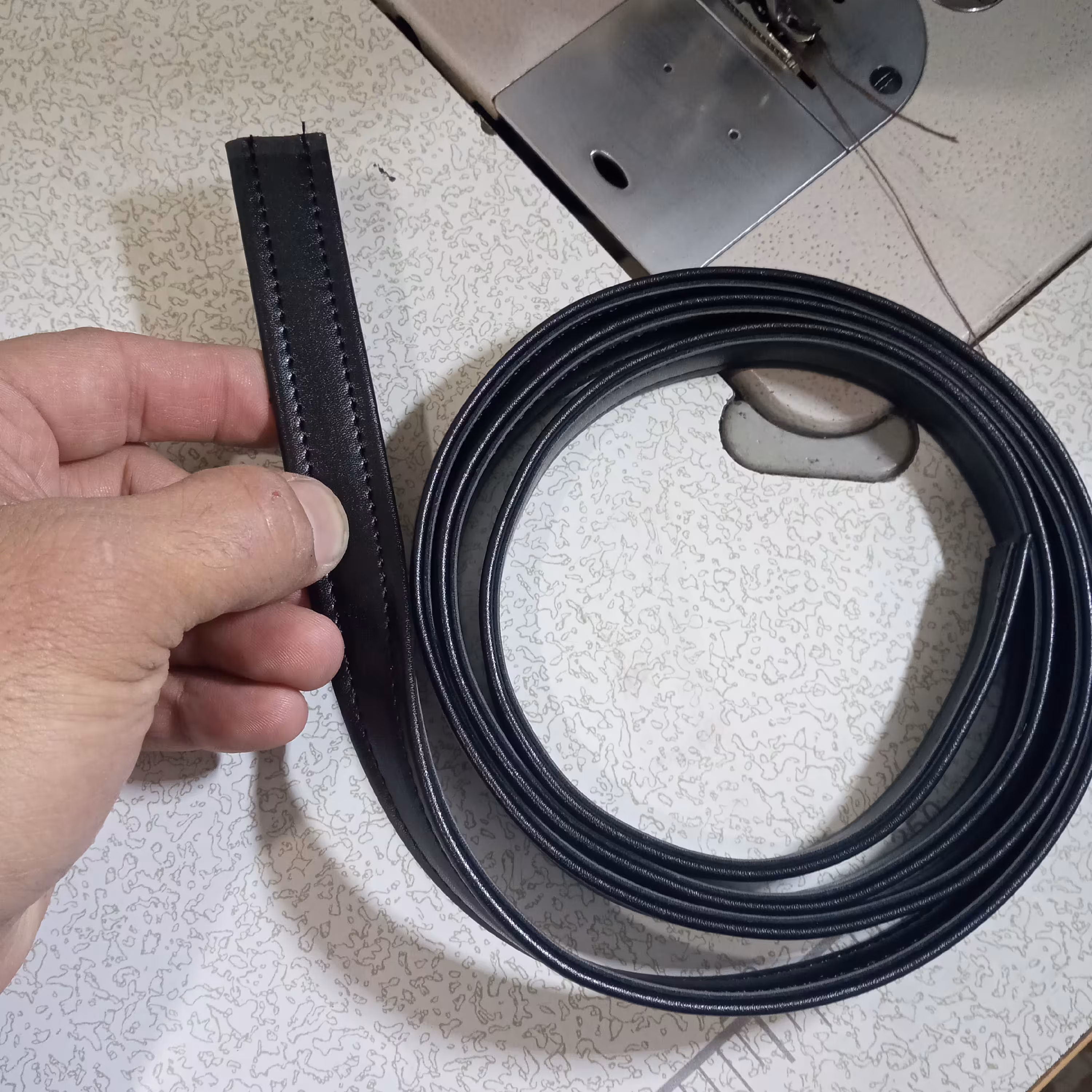 بند کیف یکطرفه زنانه مشکی ساده بدون  مدبر وبندگیر