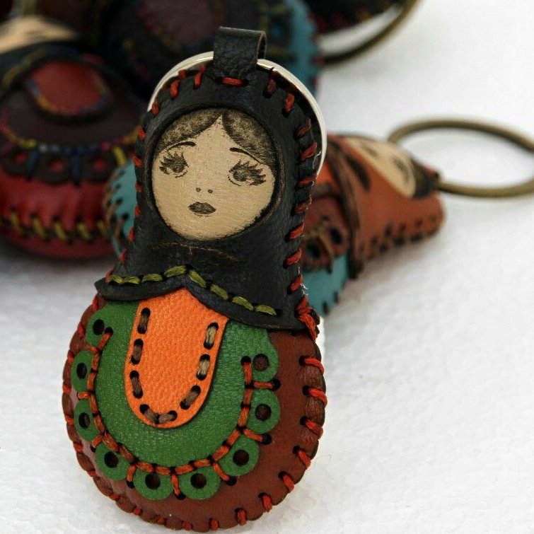 جاکلیدی خاتون چرمی