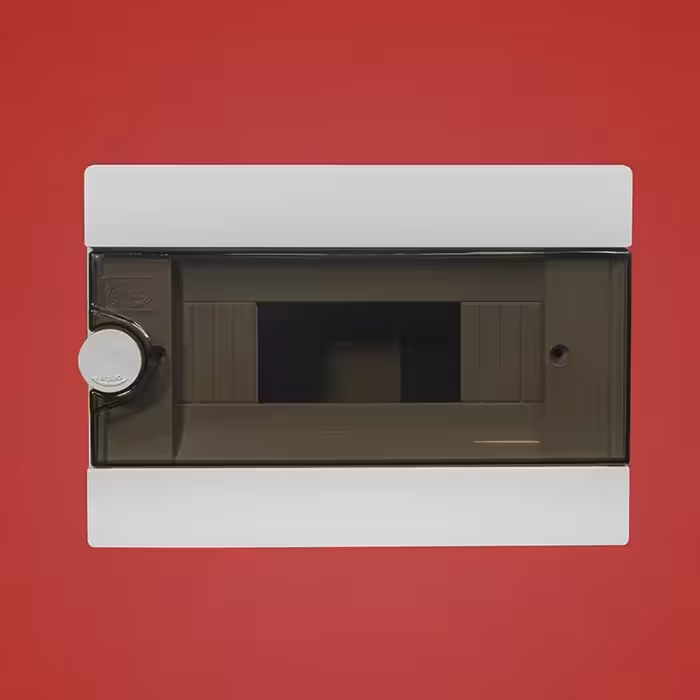 جعبه فیوز 8 تایی روکار تک ردیف