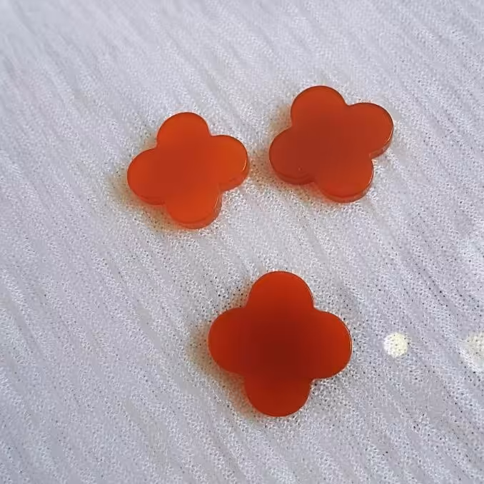 3عدد نگین نیم ست عقیق قهوه ای تراش ونکلیف بسیار جذاب