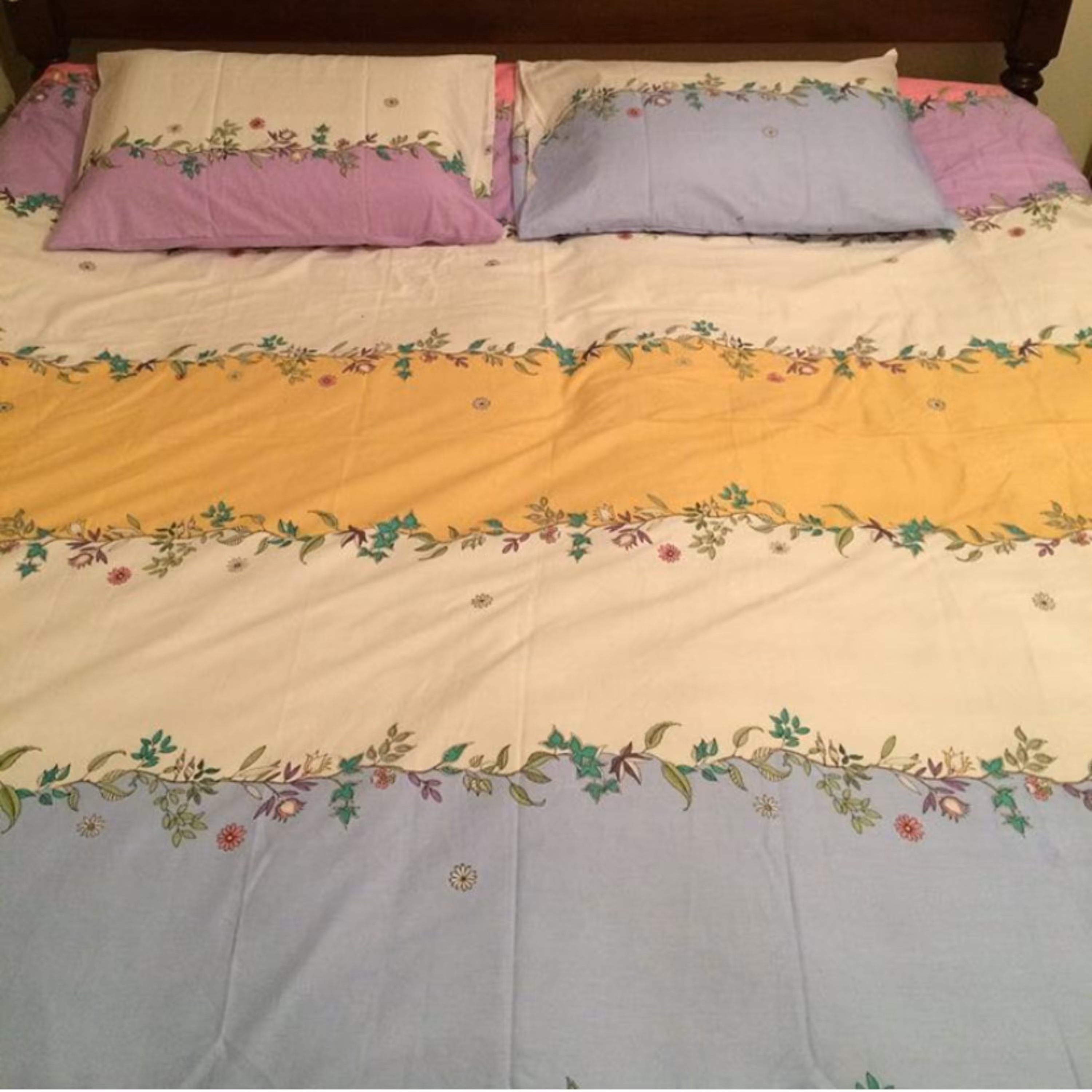 ست کاور ترک- تخت دونفره شامل یک عدد کاور کشدار و دو عدد روبالشی