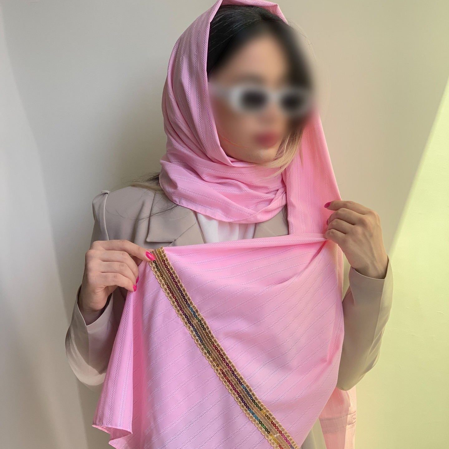 شال صورتی مجلسی نوار دوزی هندی