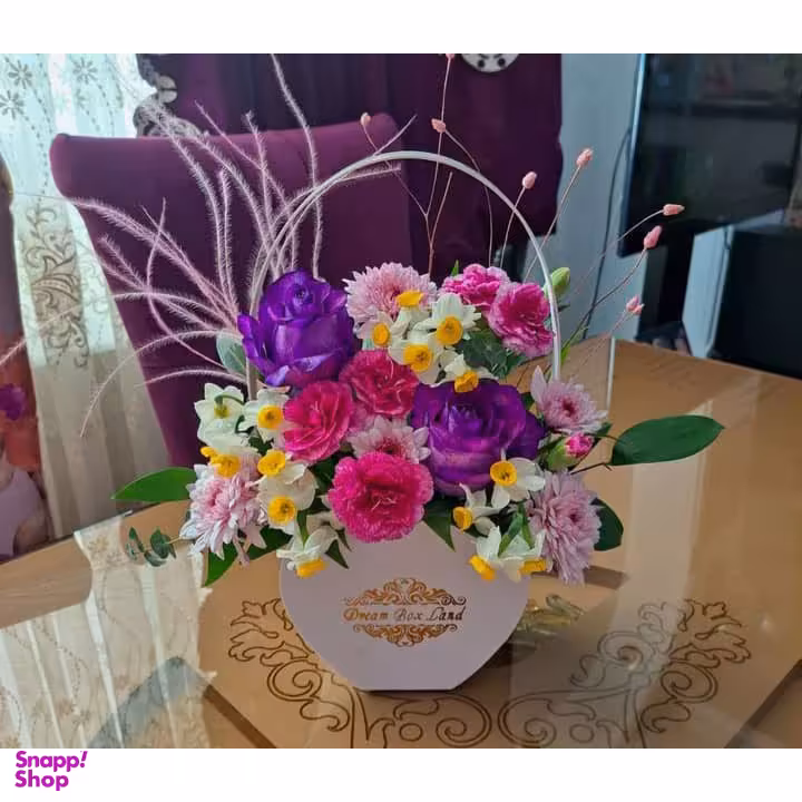 باکس چوبی طبیعی گل نرگس، رز و داوودی