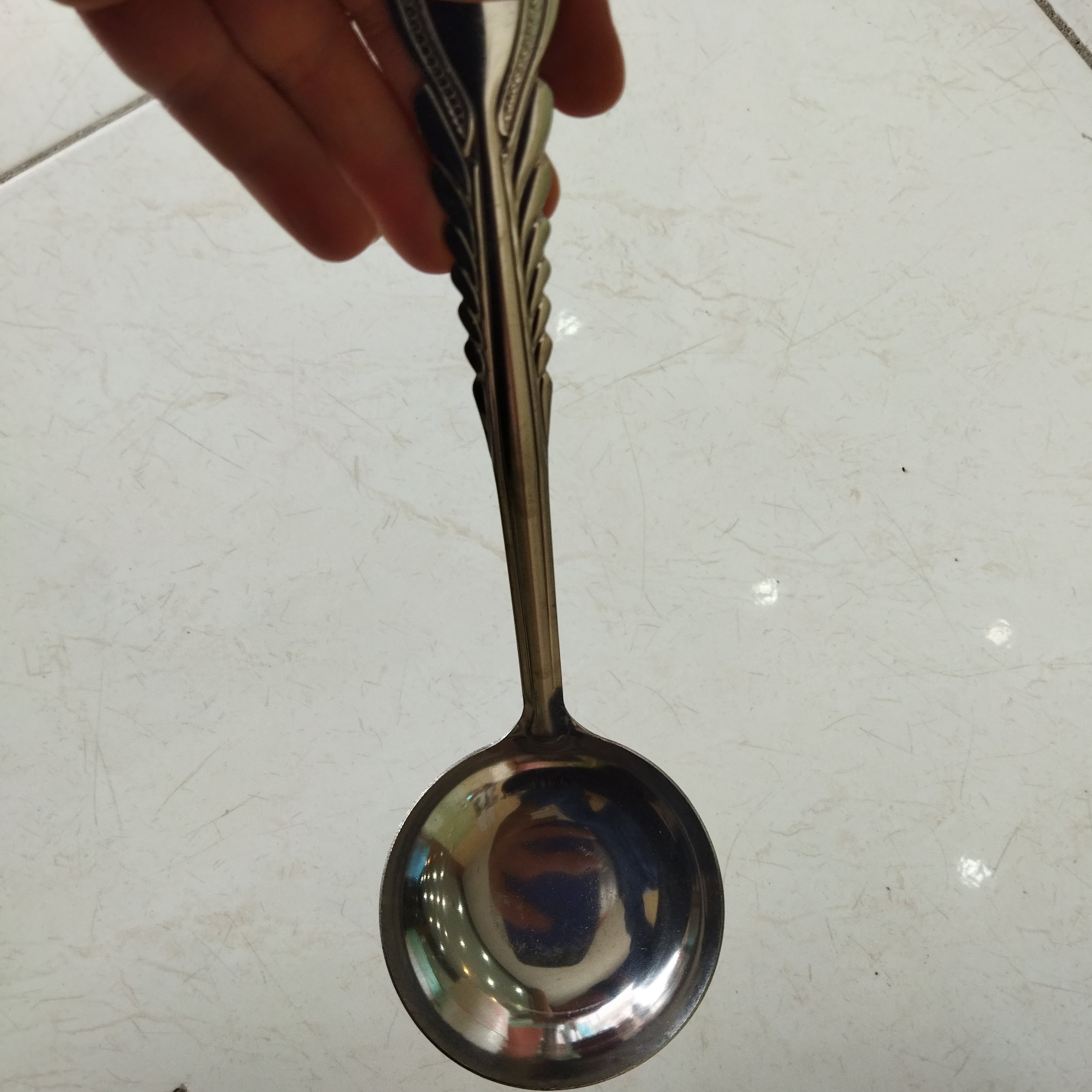 ملاقه استیل سایز بزرگ