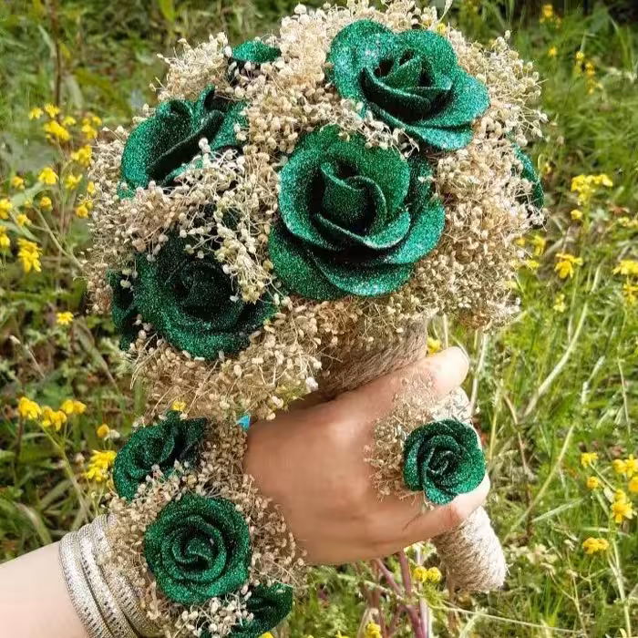 دسته گل مچبندو انگشتر حنا عروسی