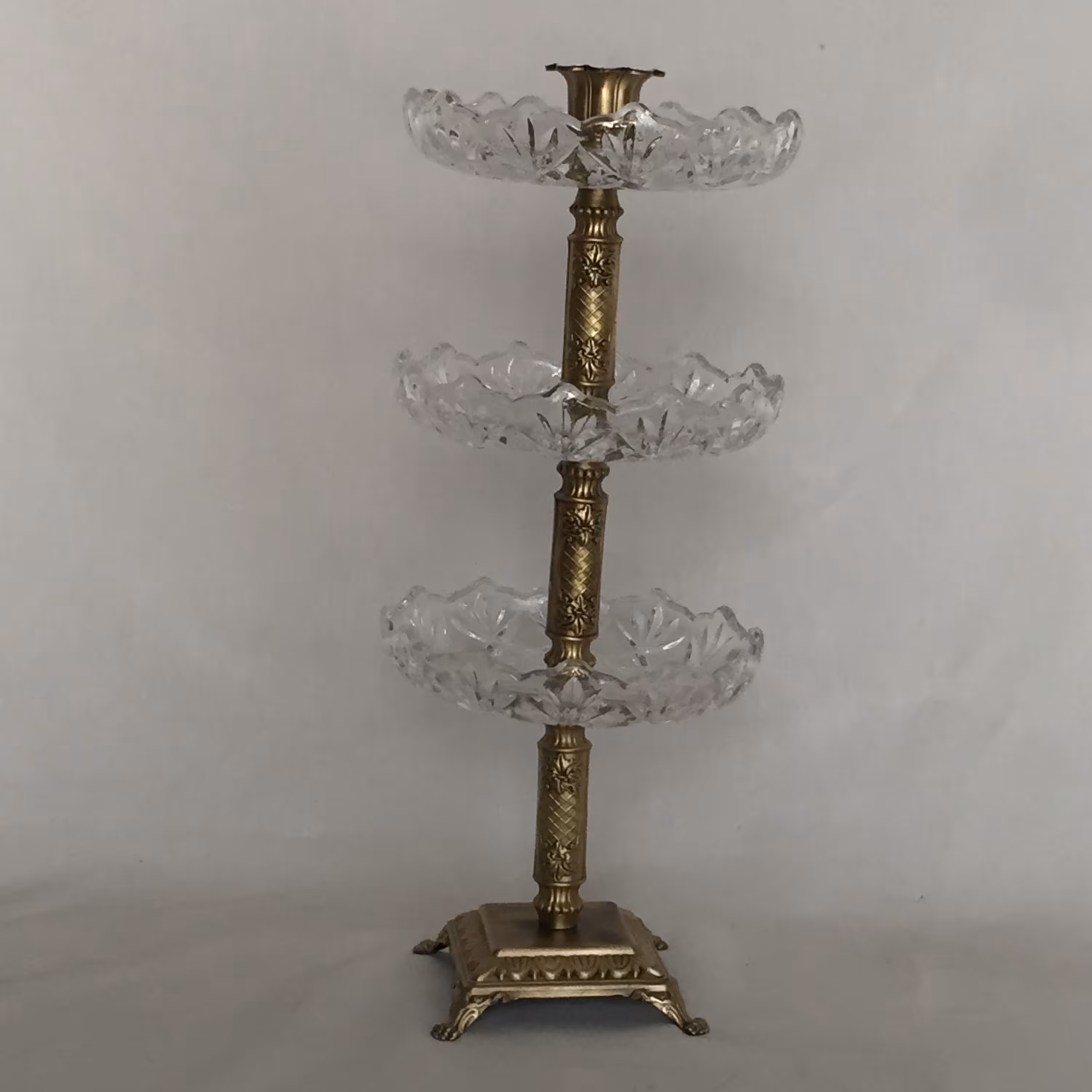 شمعدان سه روی دو دریاFFTO2