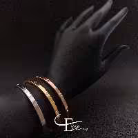 دستبند کارتیر نگین دار 