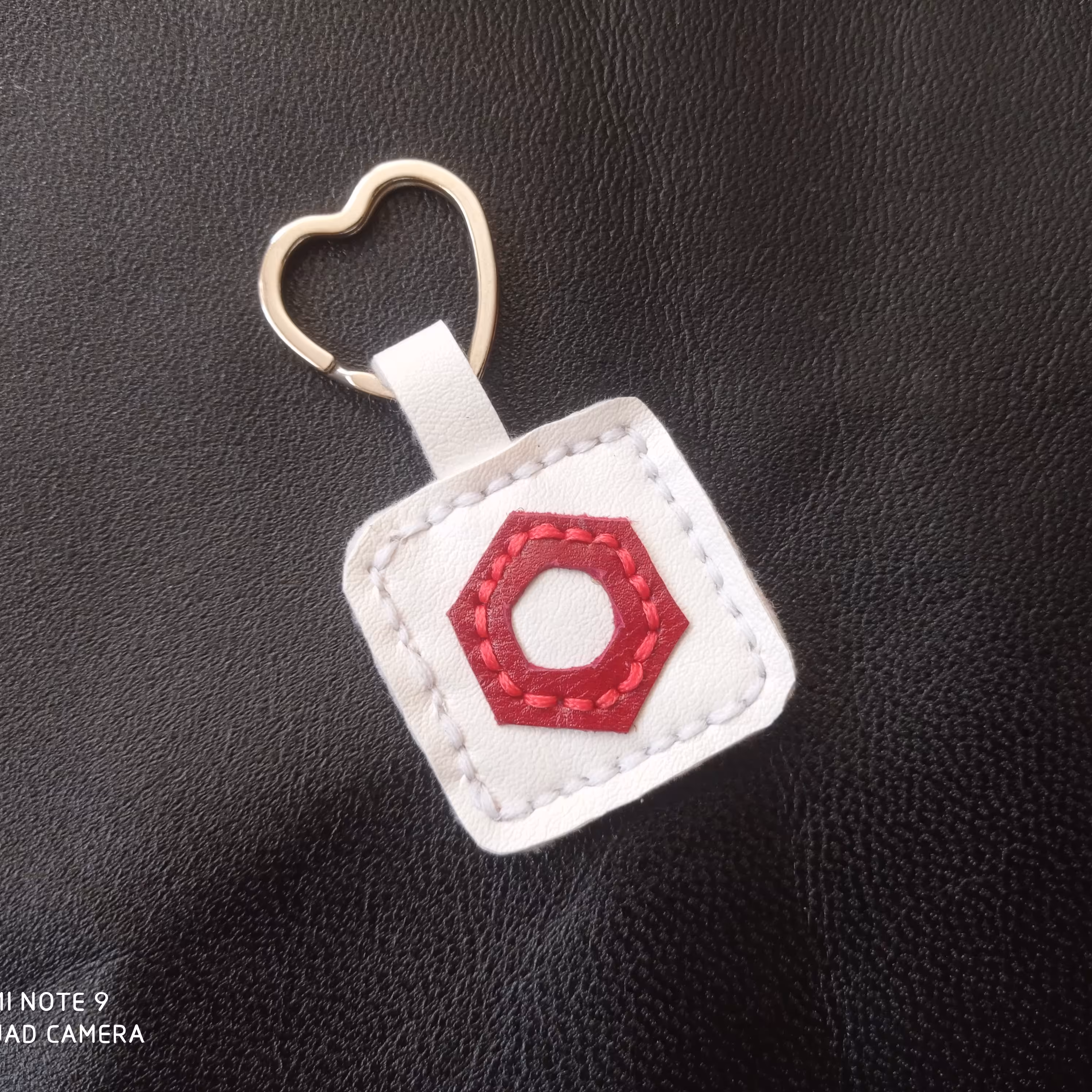 جاکلیدی فانتزی لوگو باسلام چرم دست دوز