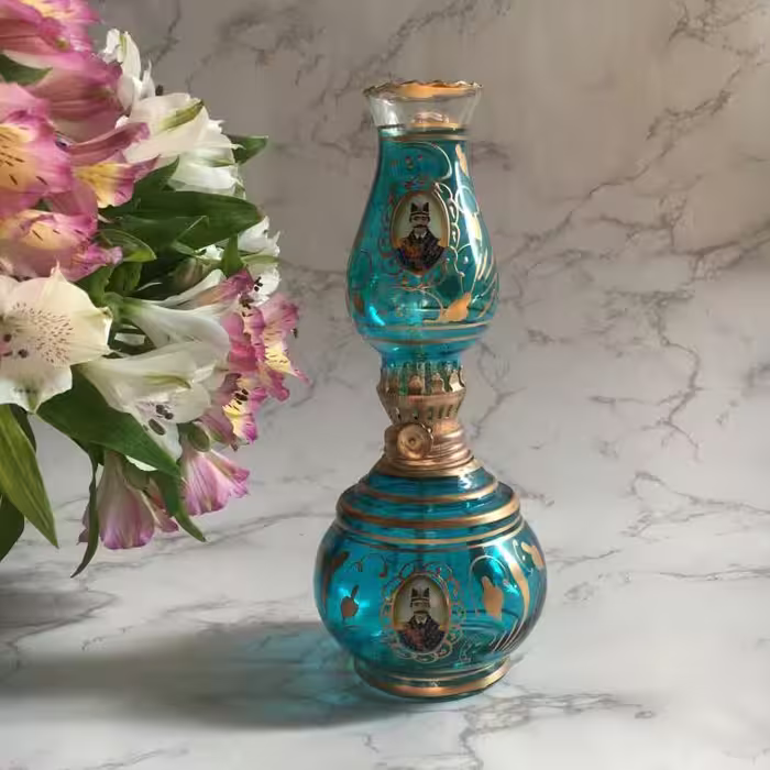 چراغ گردسوز آبگینه رنگ فیروزه ای ارتفاع 21 سانت 