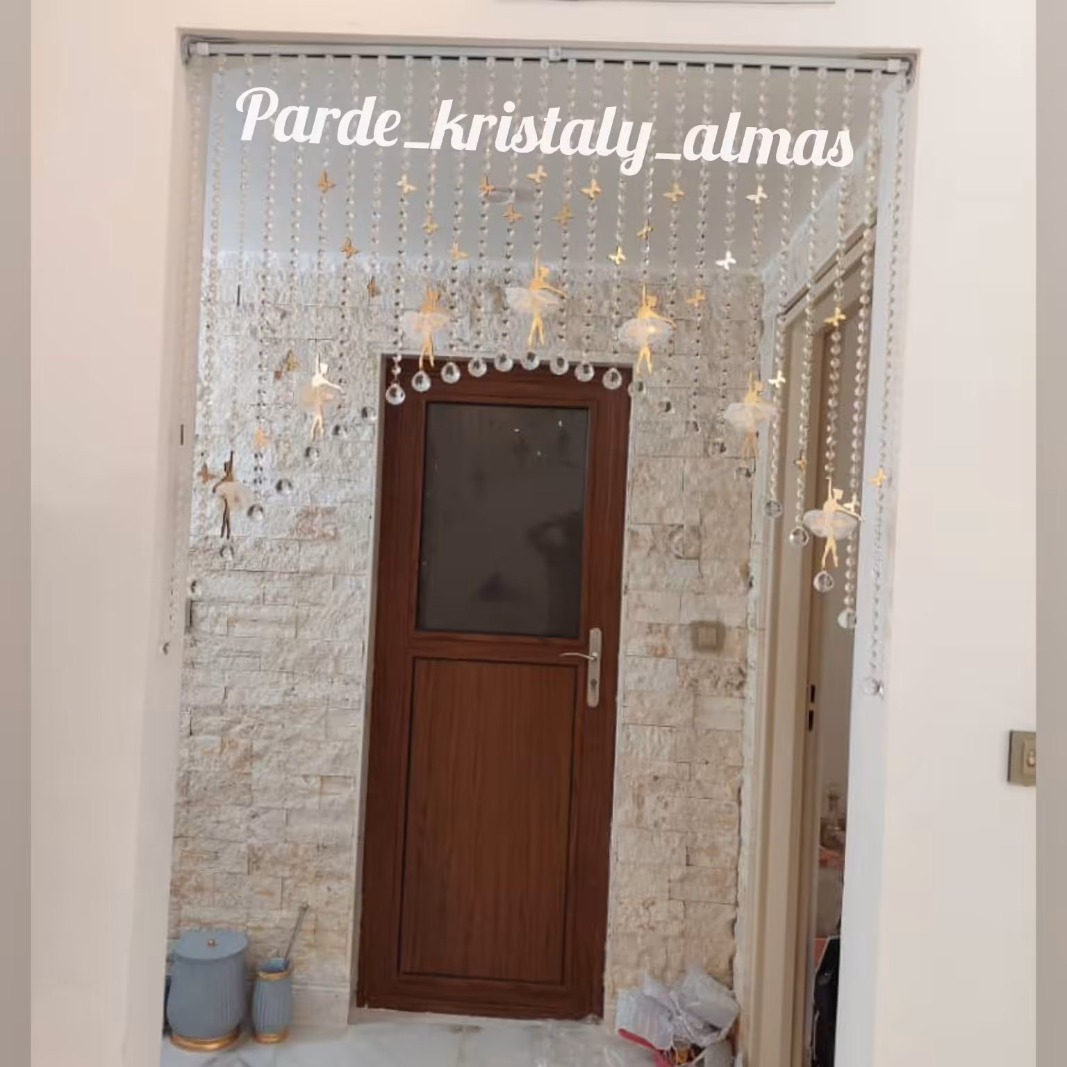 پرده کریستالی هلالی به همراه بالرین (پس کرایه)