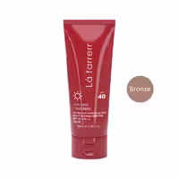 کرم ضدآفتاب و ضدلک پوست چرب لافارر رنگ تیره spf40 حجم 40mL