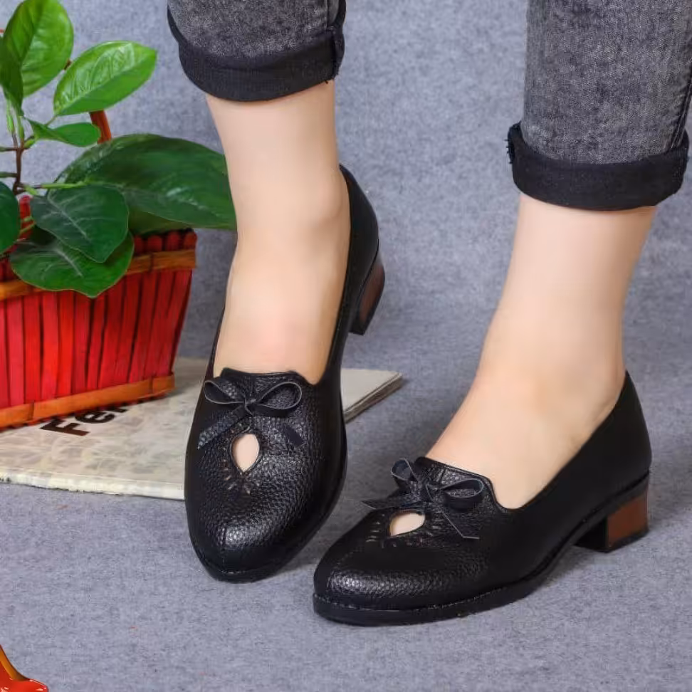 کفش زنانه چرم راحت و زیبا 