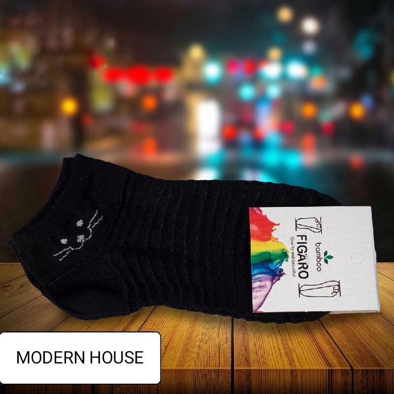 جوراب اسپرت مچ کش رینگ شیشه ای قالب پاشنه بافت در خانه مدرن