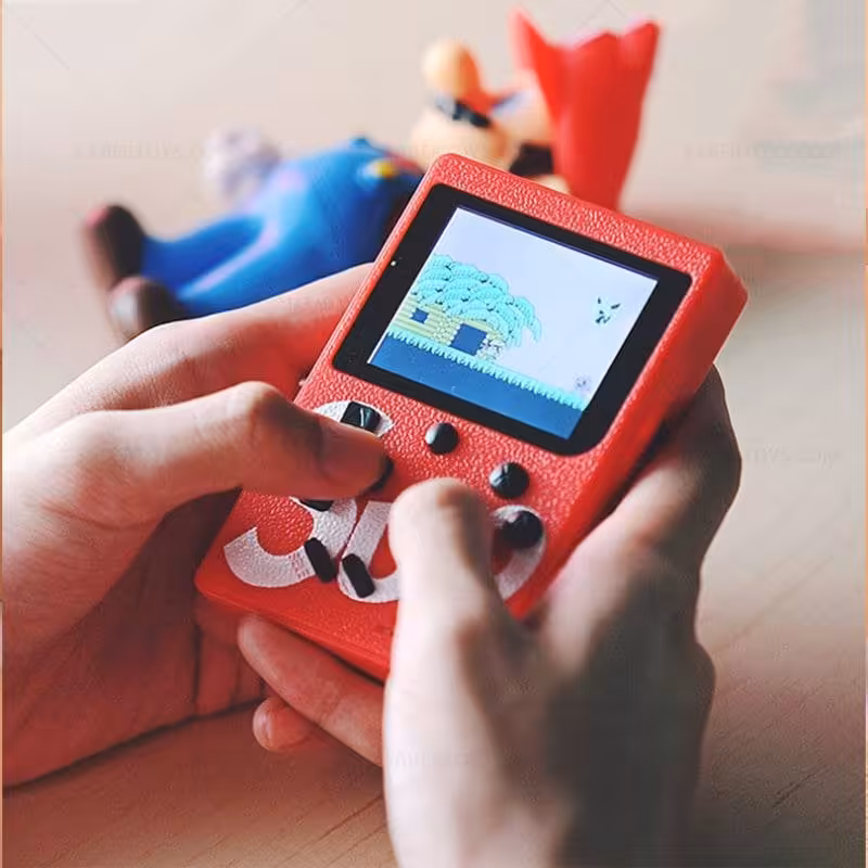 کنسول بازی کوچک دستی دارای 400 بازی نوستالژی دارای شارژر