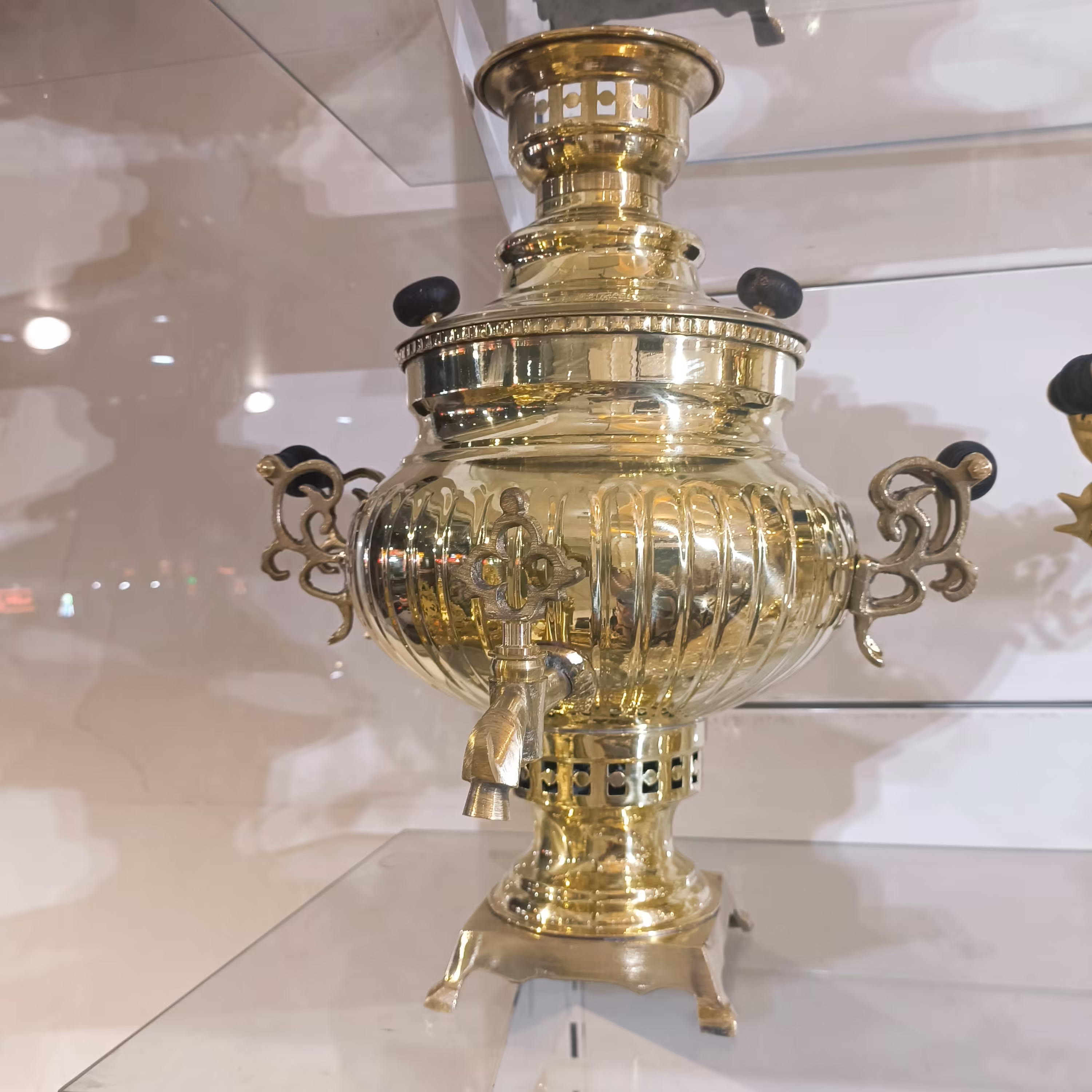 سماور زغالی مدل توپی شش لیتری