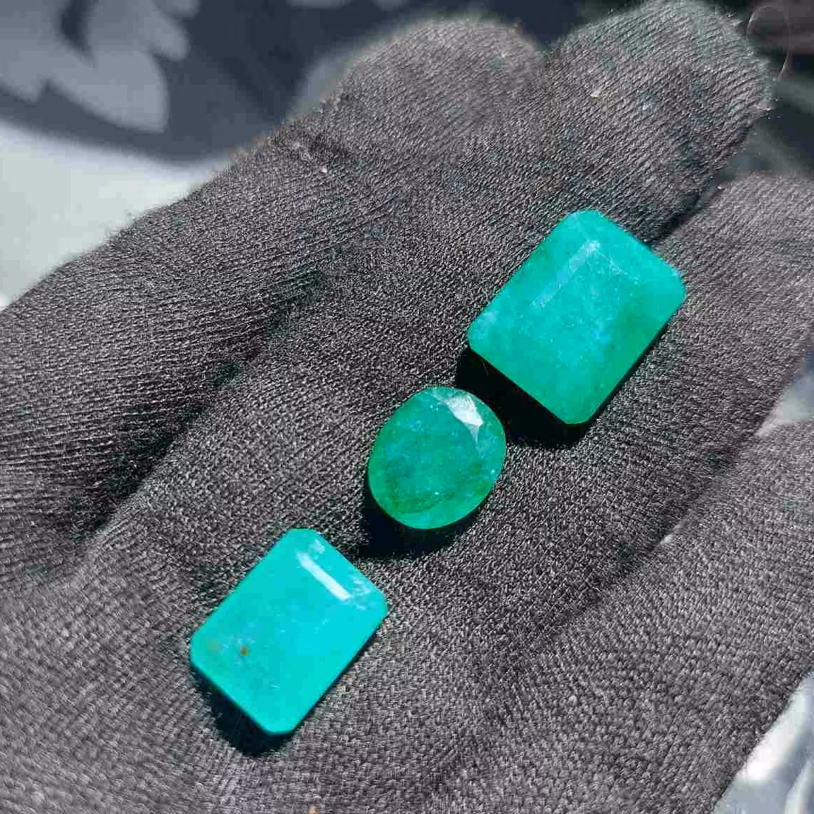 سنگ نگین زمرد معدنی طبیعی پک 3 عددی 