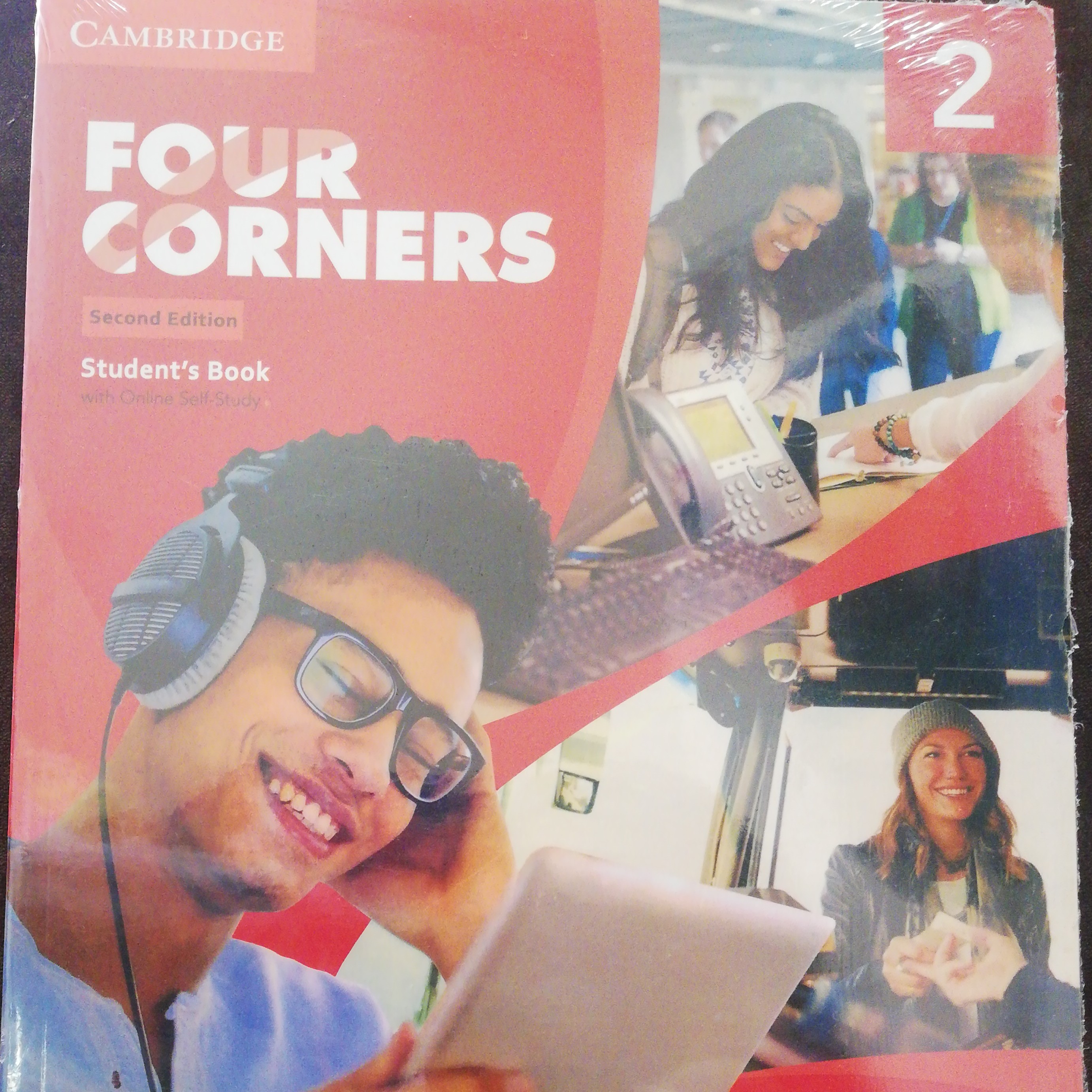 کتاب فور کرنرز 2 با کتاب کار و سی دی four corners 2 second edition 