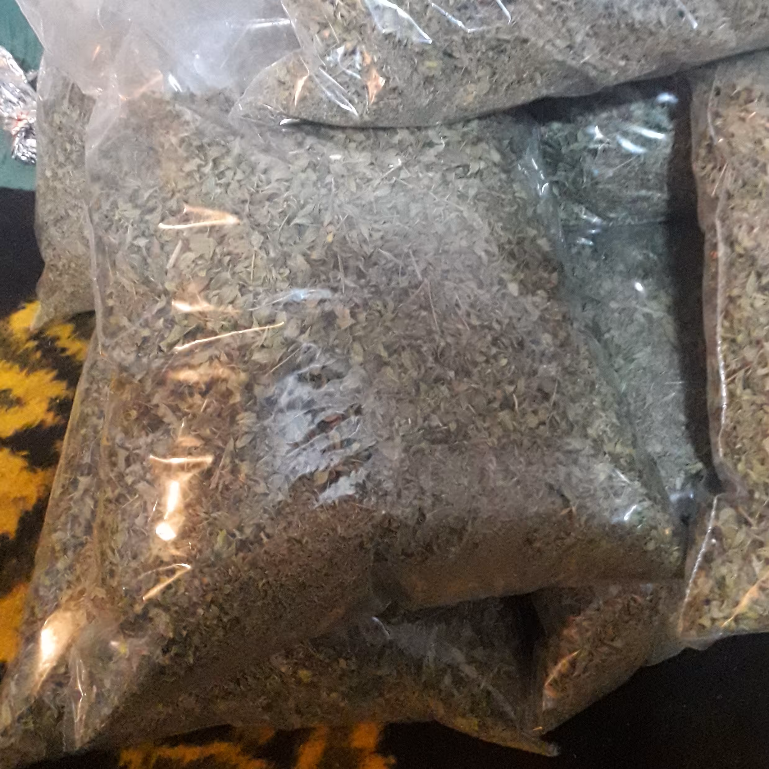 آویشن خشک بسته بندی شده دربسته های 250گرمی