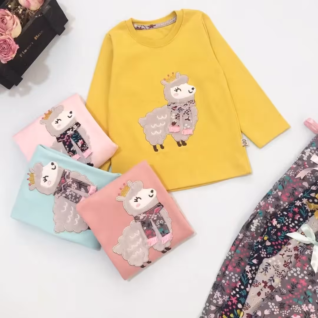 ست بلوز و شلوار  شتر لاما- پوشاک بنیا