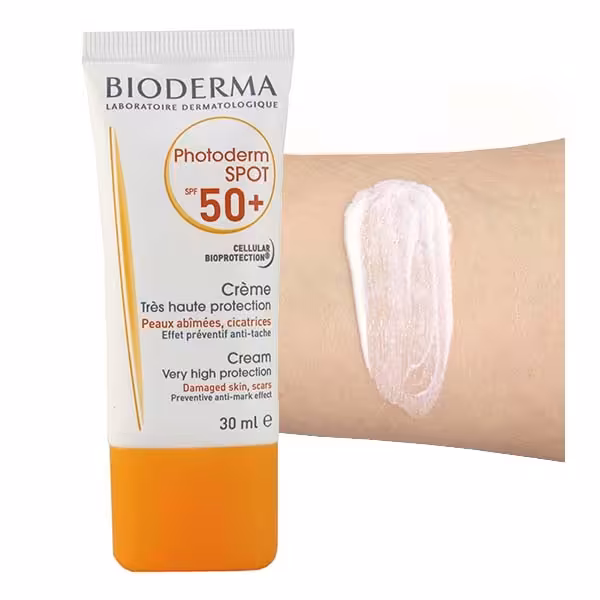 کرم ضد آفتاب بی رنگ SPF50 بیودرما BIODERMA