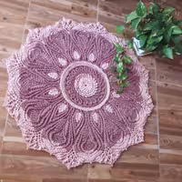 فرشینه تیا، قطر 1 متر ، 3 کیلو ، کالباسی و صورتی ، مکرومه سه سوزنه ،آماده ارسال