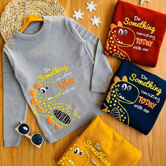 سایز 4 یا همان 45گپ پرطرفدار  دایناسور،  جنس نخ باتو با کیفیت بالا و نرم و لطیف ، چاپ بدون ریزش و ترک