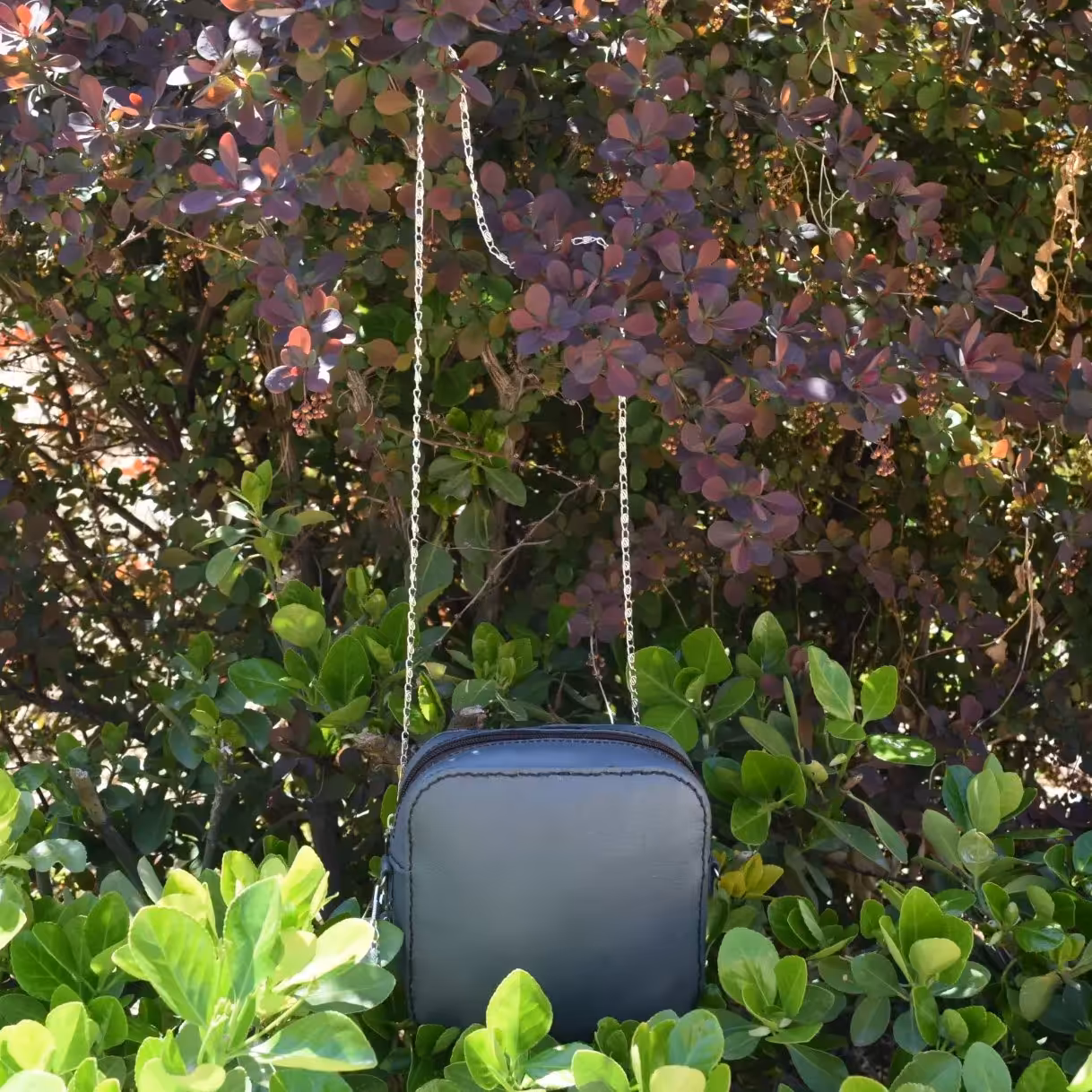 کیف شونی دخترانه .چرم طبیعی بز .تمام دست دوز .کم حجم وسبک