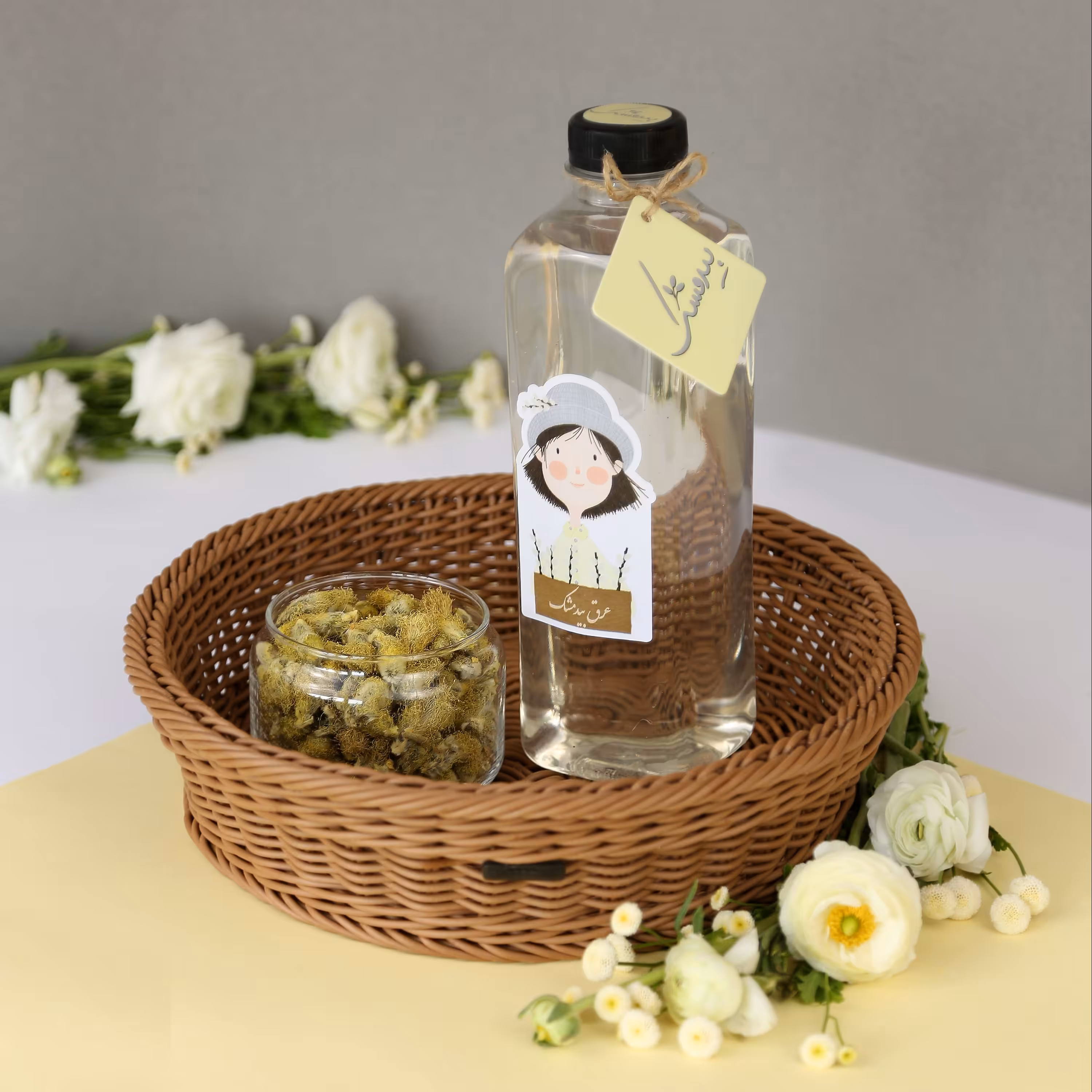 عرق بیدمشک 900 میلی‌لیتر