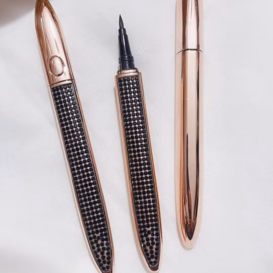 خط چشم ماژیکی رمانتیک ضد آب