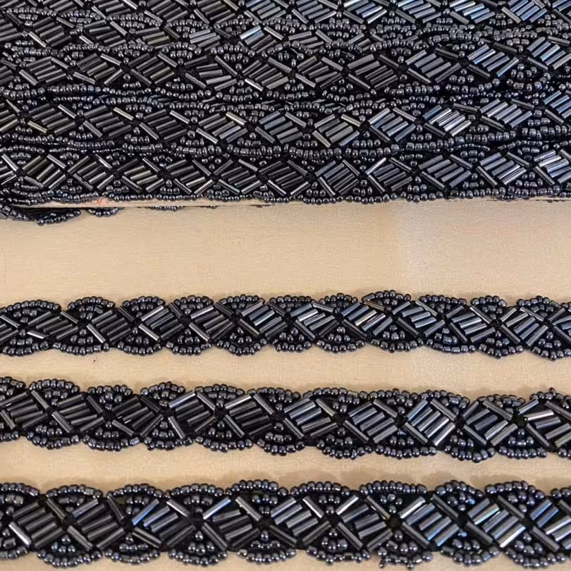 نوار تزیینی ملیله دوزی،تک رنگ  قیمت متری 95000 ت 