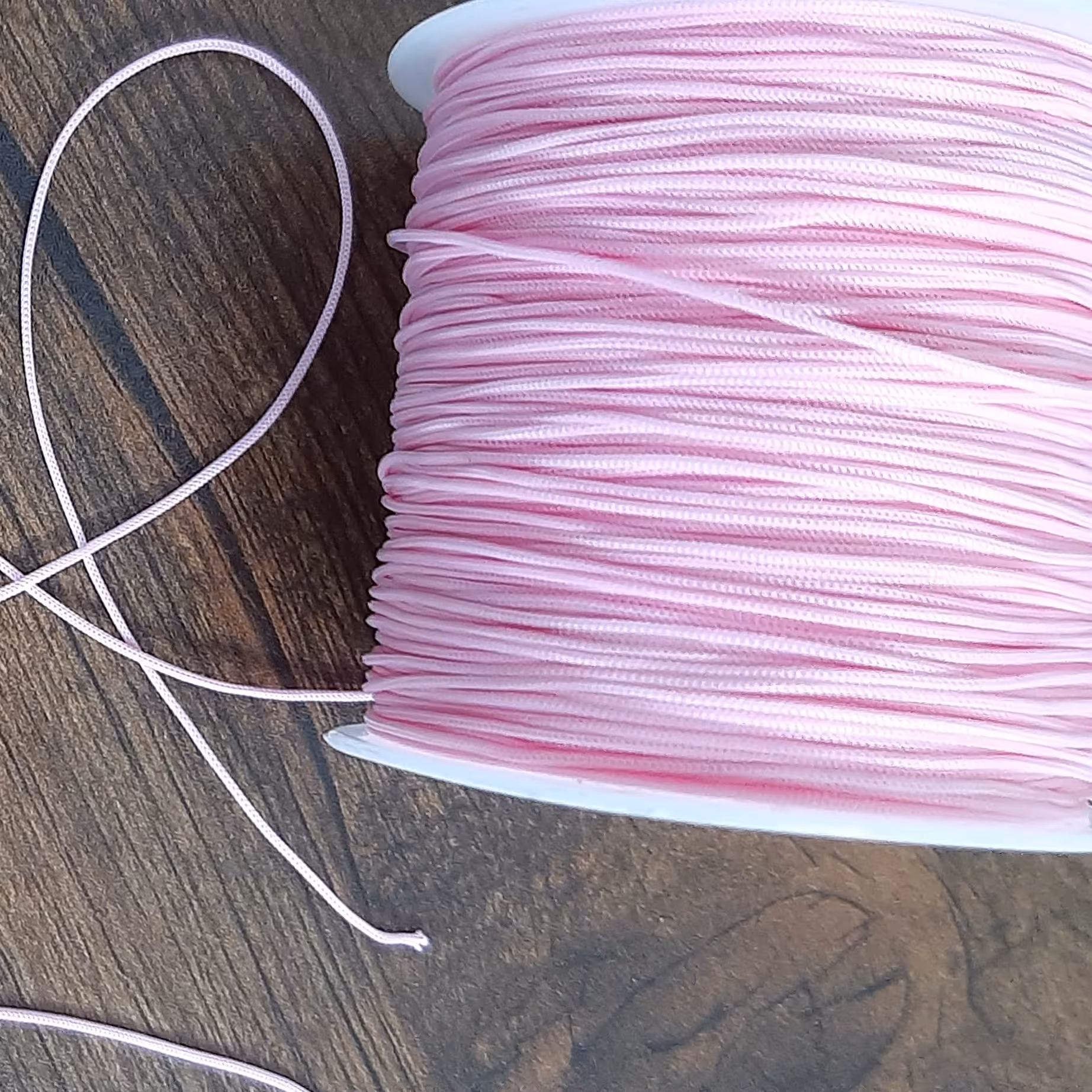 نخ دستبندی صورتی 10 متری