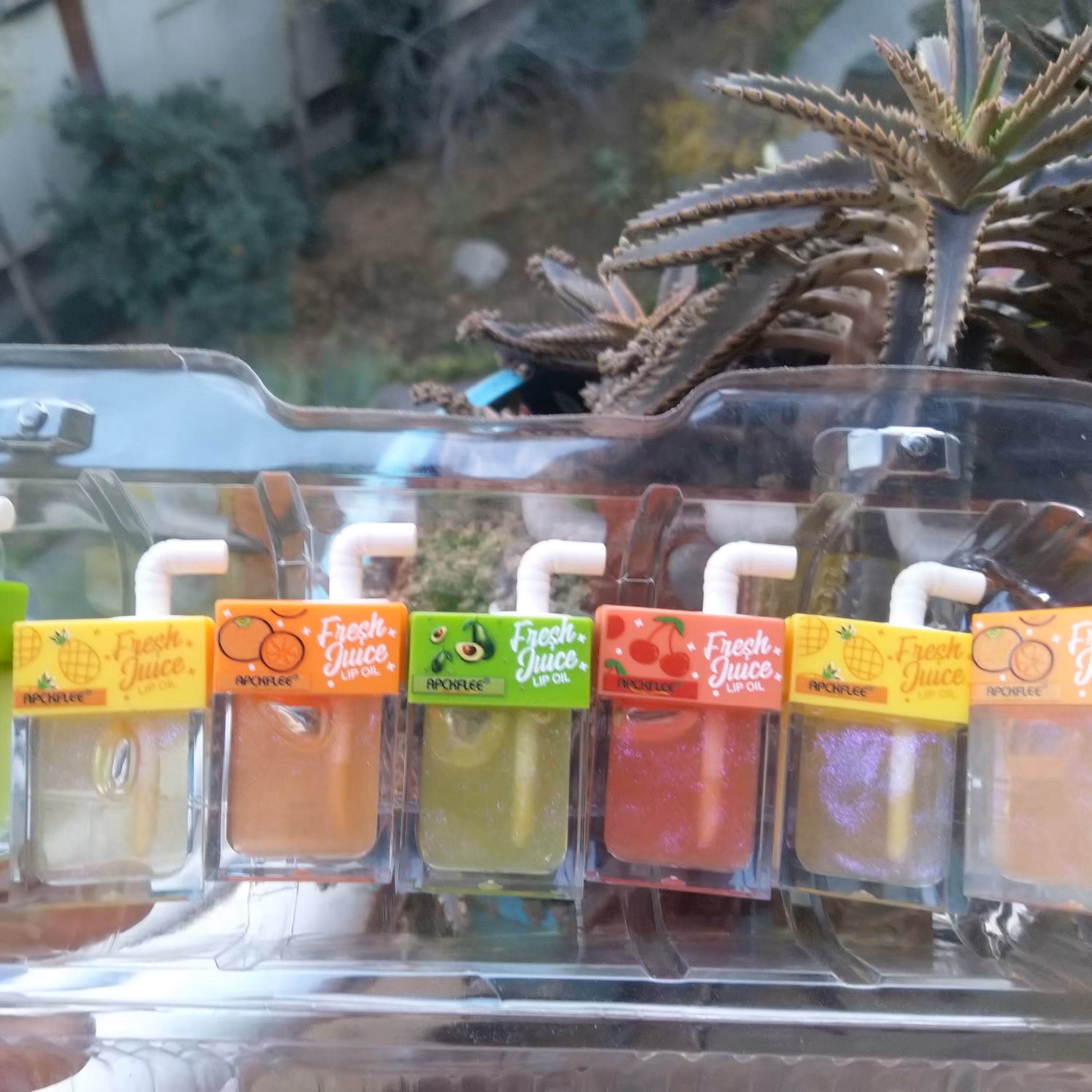 ست 6 عددی شاین آبمیوه با عطرهای مختلف در 6 رنگ همگی باهم 