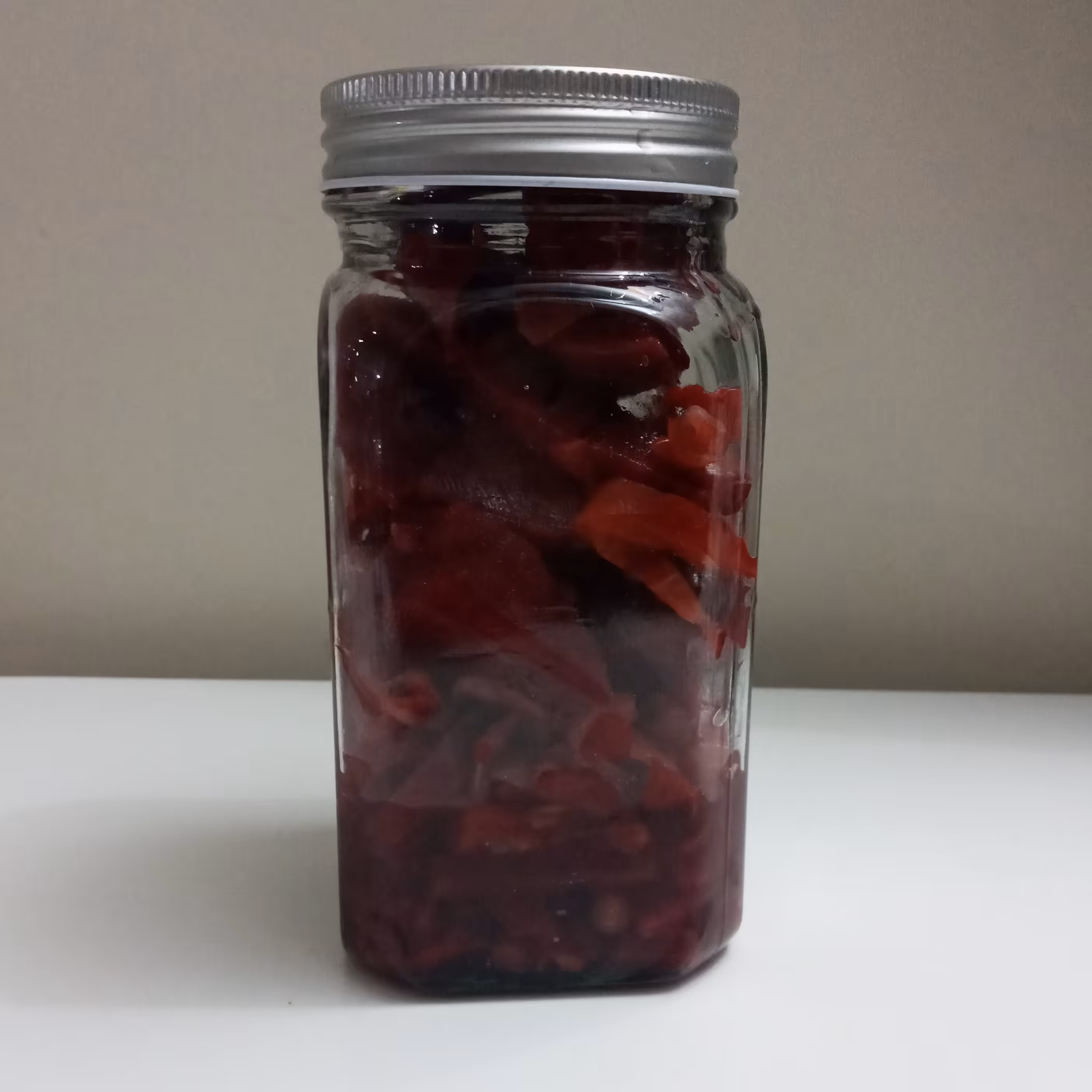 ترشی خانگی لبو و انار 1000 گرمی