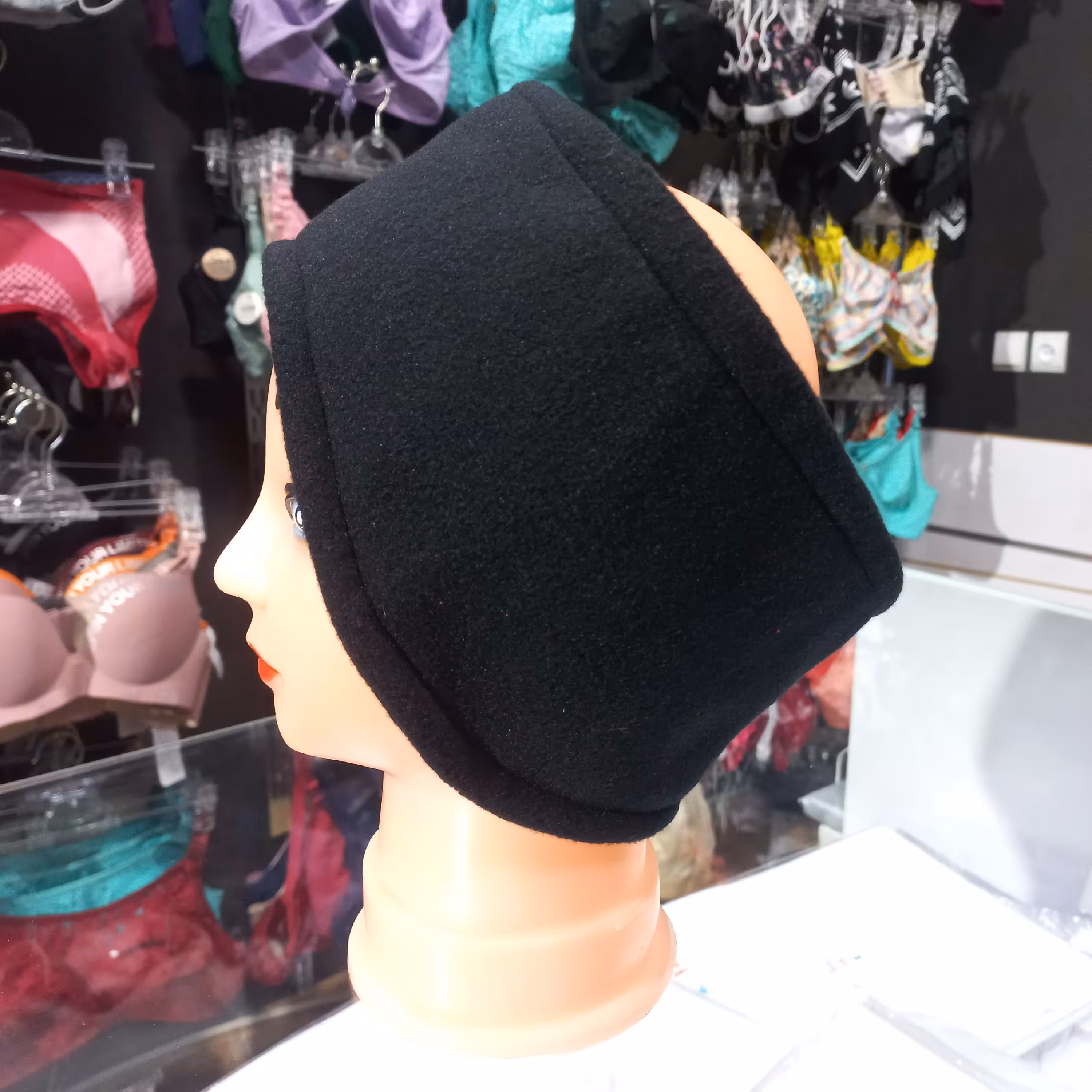 هد بند مردانه گوش دار پشت چسب مشکی