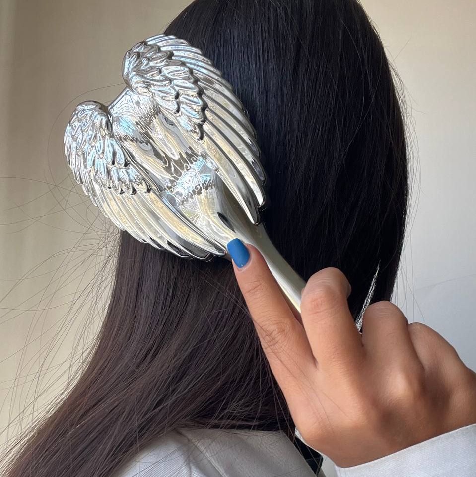 ارسال رایگان برس بال فرشته نقره ای
