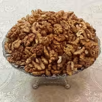 مغز گردو سفید و پرچرب در بسته بندیهای نیم کیلوگرمی