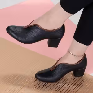 کفش پاشنه دار زنانه