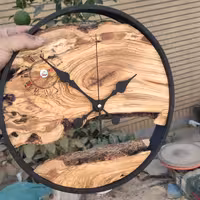 ساعت دیواری روستیک قطر40سانت چوب زیتون جنگلی 