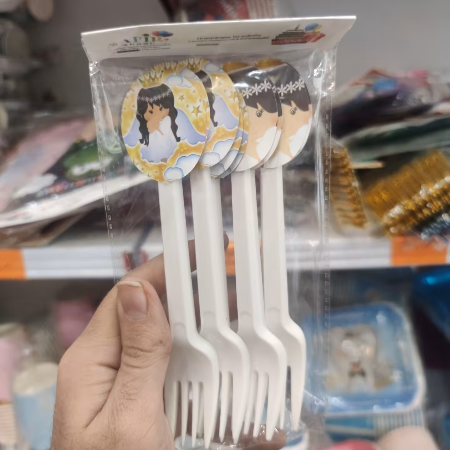 چنگال تم تولد فرشته