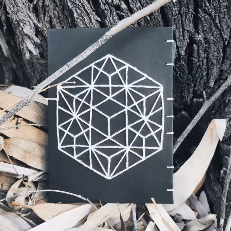 دفتر  80 برگ فانتزی دستساز نارنگی گلدوزی شده با دست