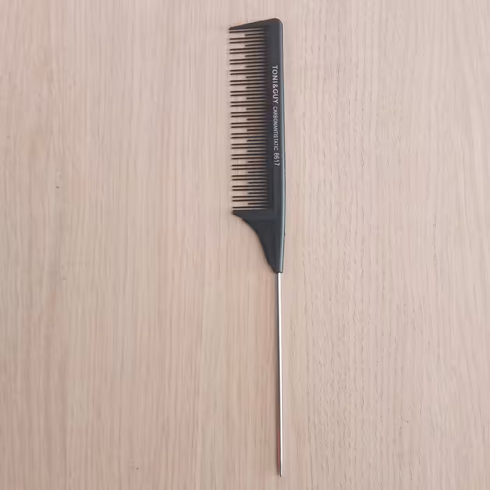 شانه پوش دم فلزی TONI GUY کربنی مدل 8617