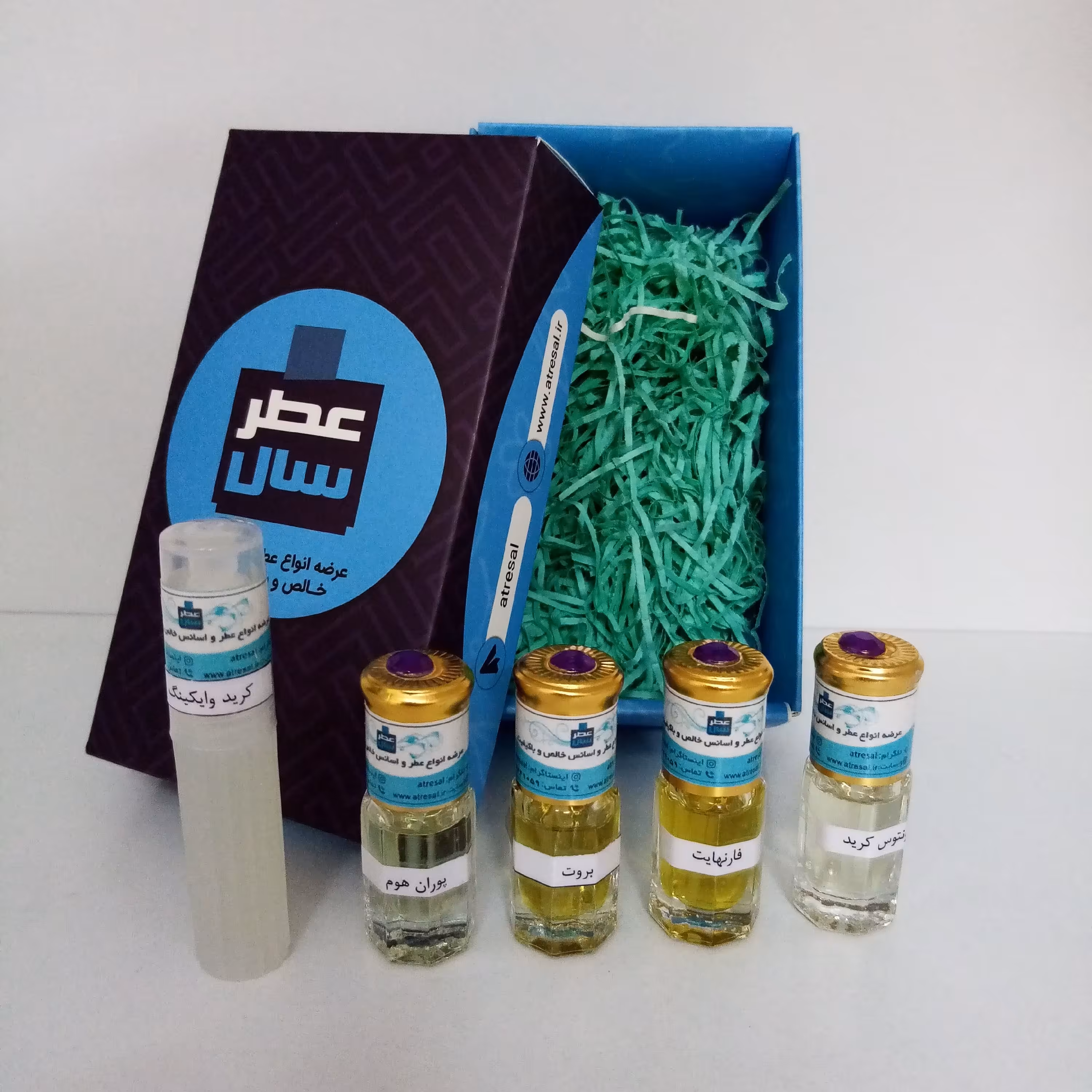 عطرهای برند شنل (تعداد 4 اسانس پرطرفدار برند شانل) هر عطر 2 گرم در شیشه 3 گرمی