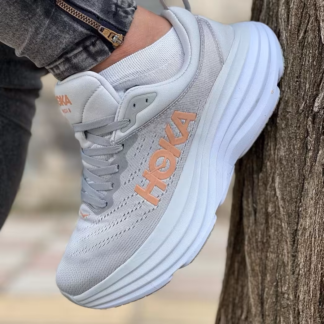 650 کتونی طوسی مردانه لژ دار هوکا مناسب ورزش و پیاده روی HOKA