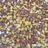 اجیل چهار مغز شور متشکل از فندق پسته بادام هندی وبادام درختی 