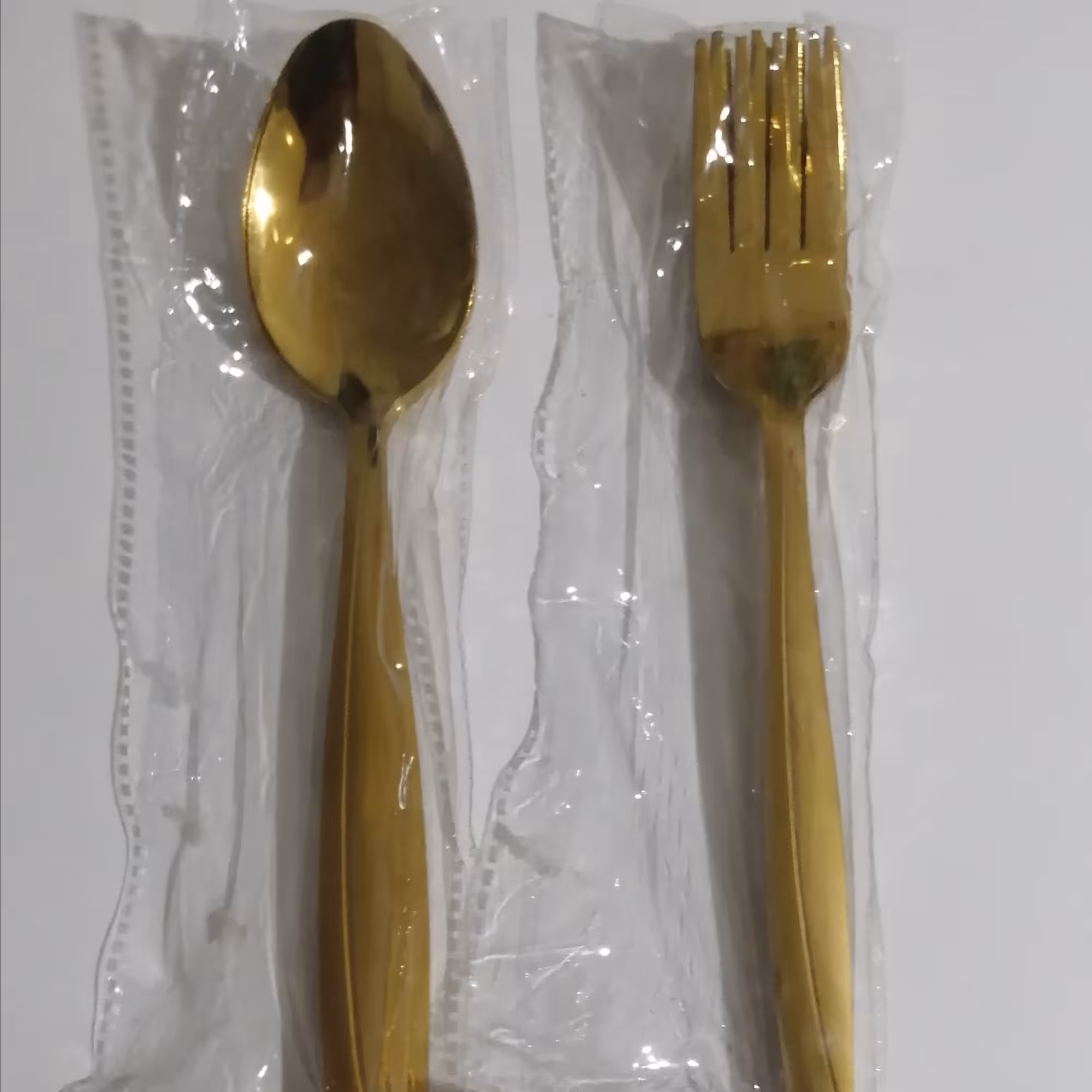 قاشق چنگال طلایی طرح ماینر