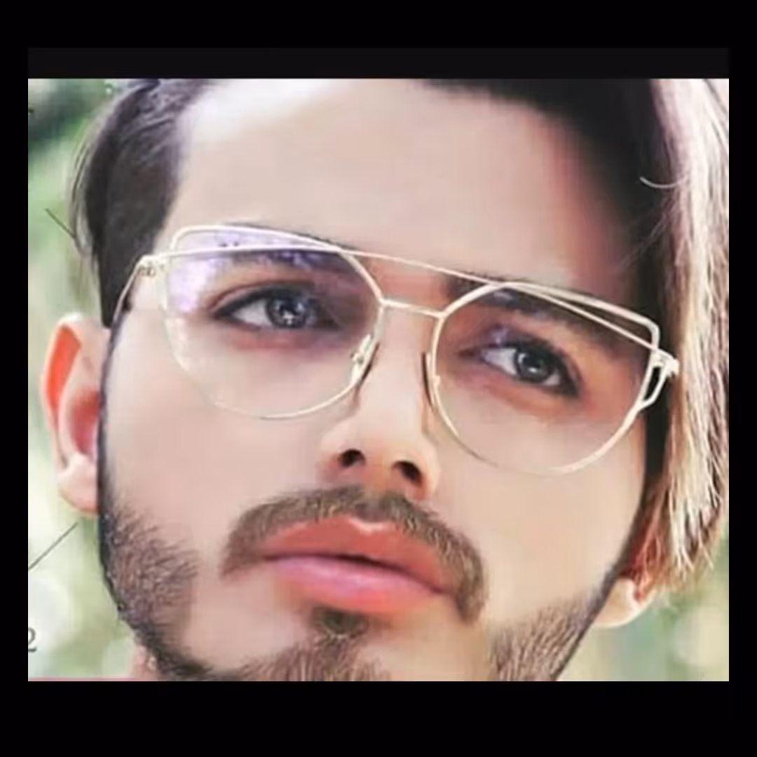 عینک طبی آنتی رفلکس مخصوص کار با کامپیوتر و گوشی  موبایل uy400 همراه با جلد و دستمال عینک 