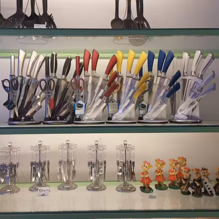 سرویس کارد و ساطول، چاقو